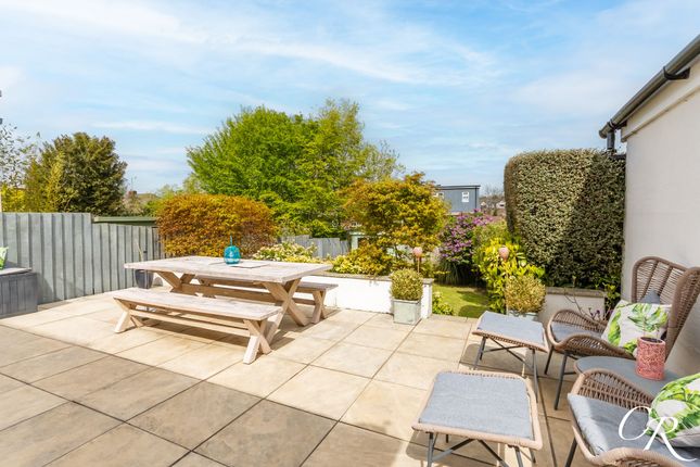 26 Brookway Drive, Cheltenham photo 4