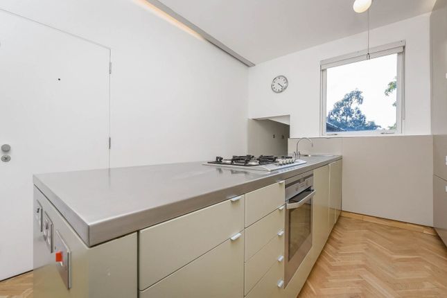 St Stephens Terrace, SW8, Oval photo 2