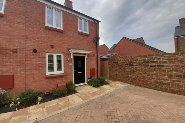 End terrace house for sale in Banbury, Oxfordshire