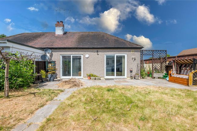 16, Oakengrange Drive, Essex photo 3