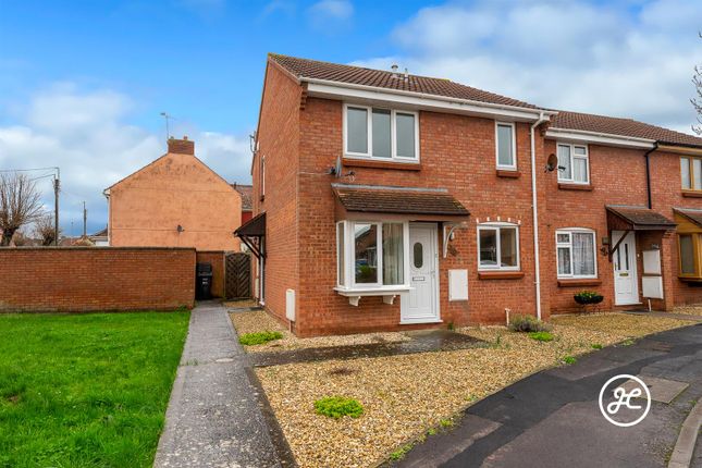 End terrace house for sale in Loxleigh Avenue, Bridgwater