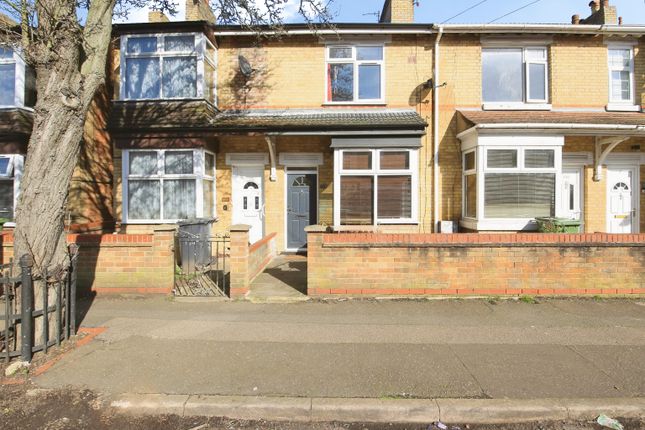 142, Belsize Avenue, Peterborough photo 2