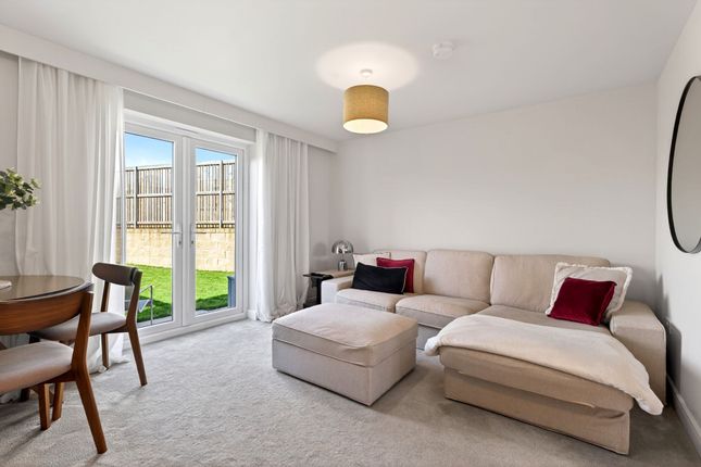 84 Hedgerow Way, Coatbridge photo 2