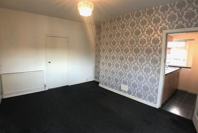 Flats To Let In Mountgarrie Road Govan Glasgow G51 Apartments