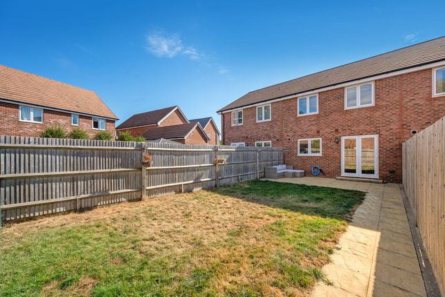 3, Legg Vale, Chichester photo 4