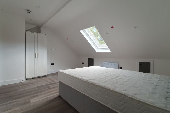 Flat 3, 3, Ruthin Gardens, Cathays, Cardiff photo 2