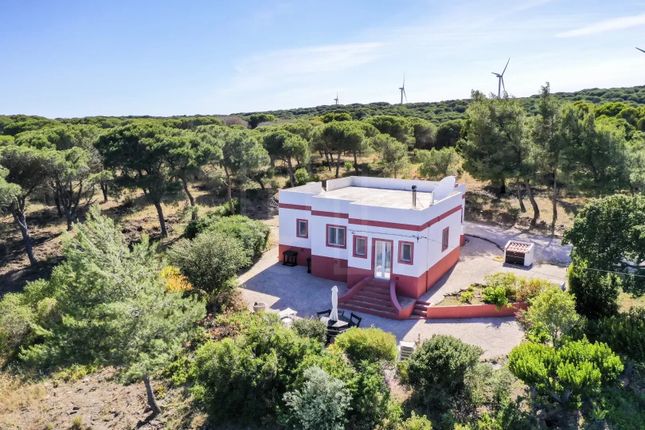 Villa for sale in Lagos, Barão De São João, Portugal