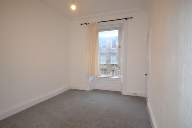 Flat 2F2, 9, Oxford Street, Edinburgh photo 3