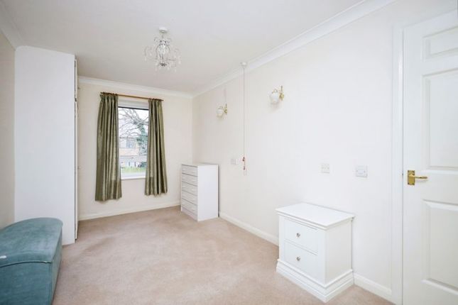 Flat for sale in Mill Lodge, Hailsham