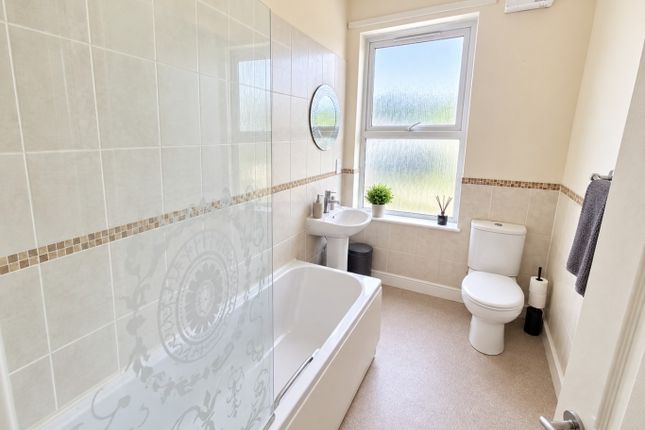 55, Egerton Road, Blackpool photo 5