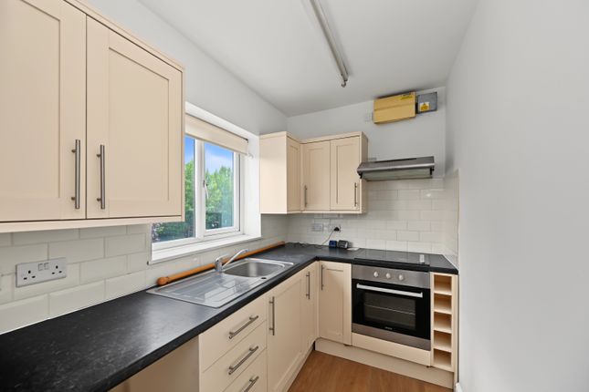 85a, Avenue Road, Rugby photo 3