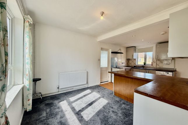 15, Maplin Road, Leicester photo 5
