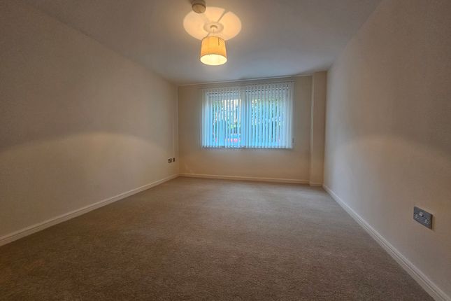 7 The Links, Parsonage Lane, Brighouse, Parsonage Lane, Brighouse, Brighouse photo 5