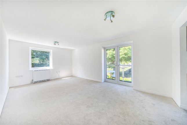 22, Maplehurst Close,, Kent photo 4