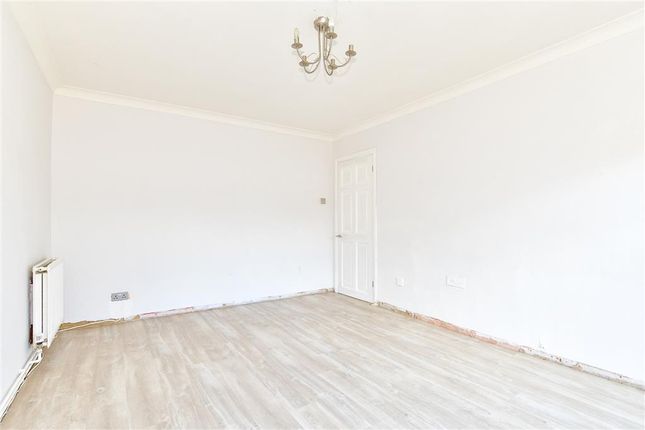 Maisonette for sale in Fairview Gardens, Sturry, Canterbury, Kent