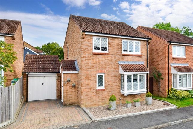 Thumbnail Detached house for sale in Windsor Close, Southwater, West Sussex