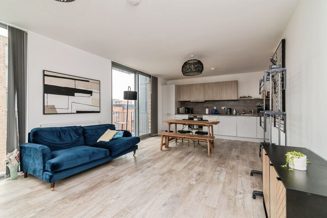 Apartment 8, 2, Quay Place, Nottingham photo 4