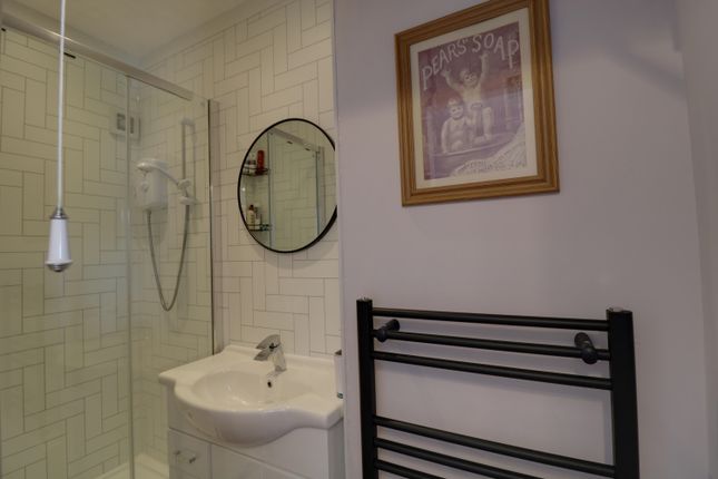 Ensuite