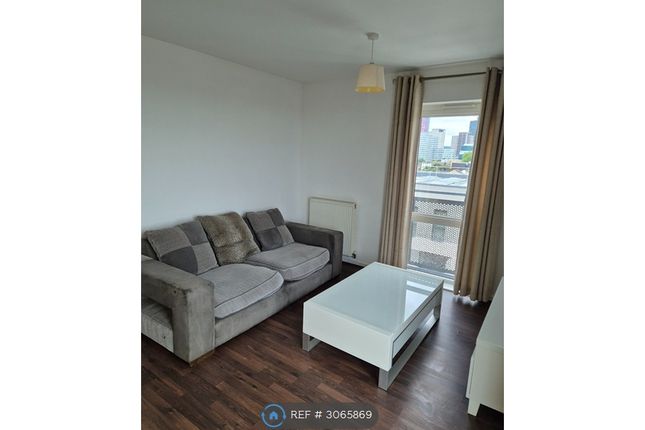Flat, Gary Court London Road, Croydon photo 3