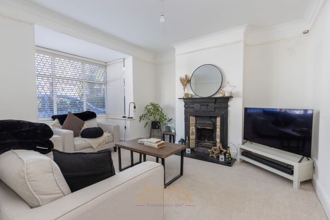 20 Morton Road, East Grinstead photo 3