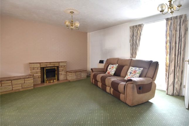 13, Broadmeadow, Worcestershire photo 3