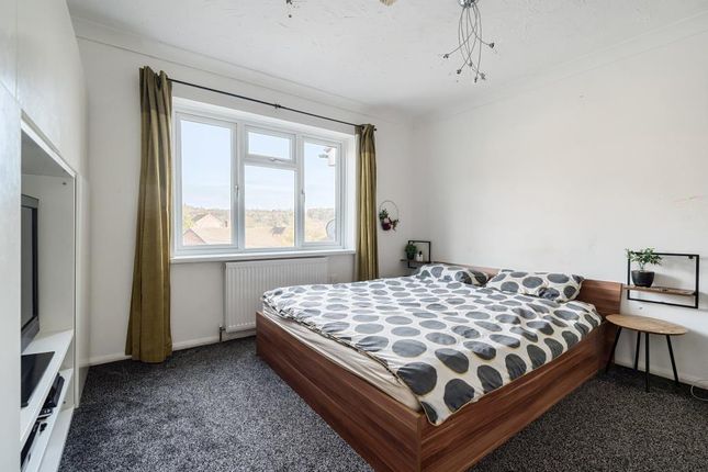 Town house for sale in High Wycombe, Buckinghamshire