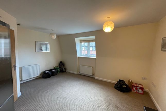 Flat for sale in Red Lion Court, Great North Road, Hatfield