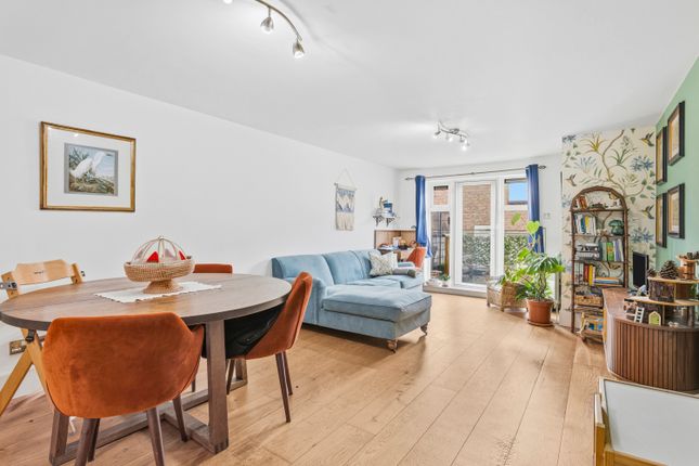 37 Stevens House, Jerome Place, Kingston Upon Thames photo 4