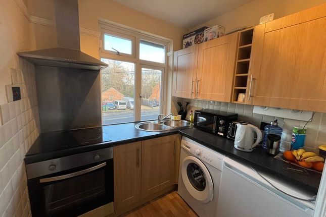 17a, London Road, Aston Clinton photo 3