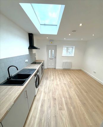 Woolwich Road, belvedere photo 4