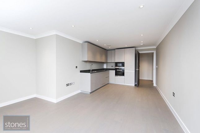 Flat 12, Epsom Court, 4, Hope Close, London photo 4