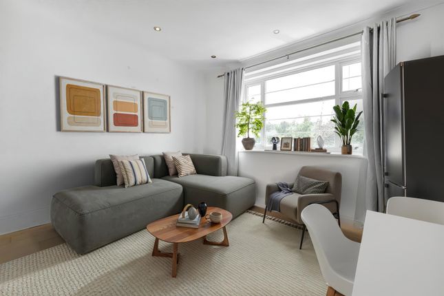 Alexandra Grove Living Room.Jpg