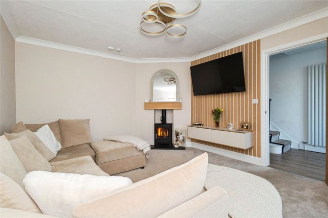 8, Alderley Drive, Stockport photo 2