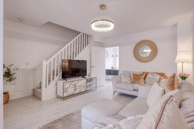 28 Hodington Way, Birmingham photo 3