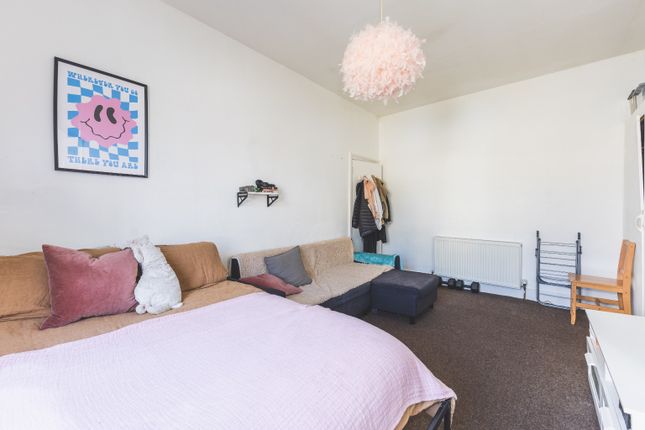 19 Bristol Road, Brighton, East Sussex photo 4