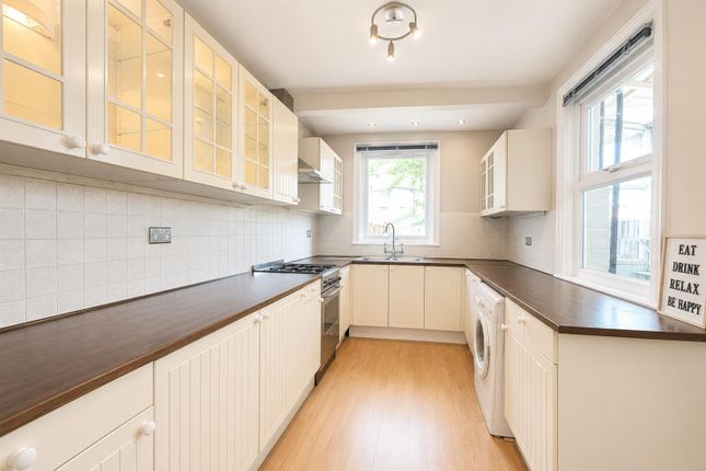 201, Sandringham Road, Watford photo 4