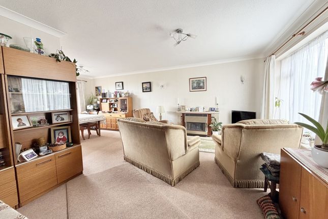 98, Barley Farm Road, Exeter photo 2