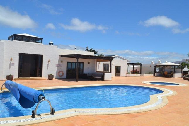 Properties for sale in Playa Blanca, Lanzarote, Canary ...