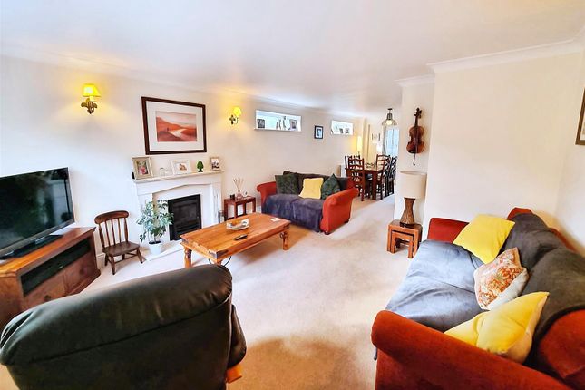 5, Howard Agne Close, Hemel Hempstead photo 4