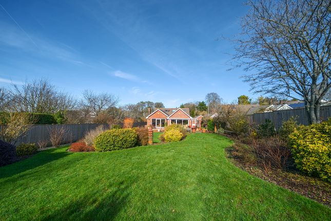 Applecross, Paice Lane, Medstead photo 5