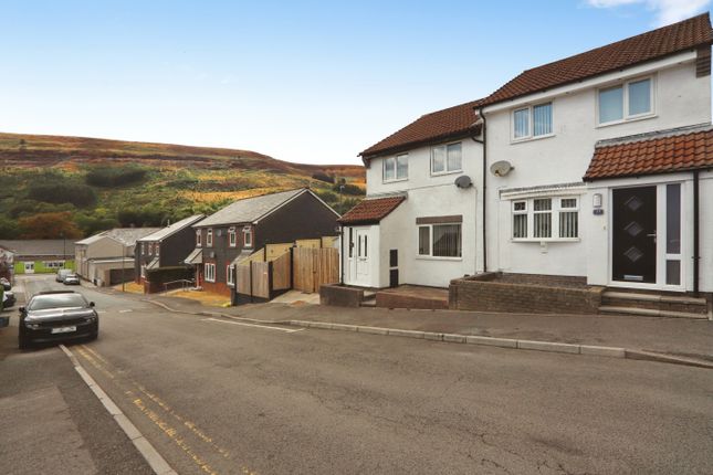 21, Queen Street, Abertillery photo 2