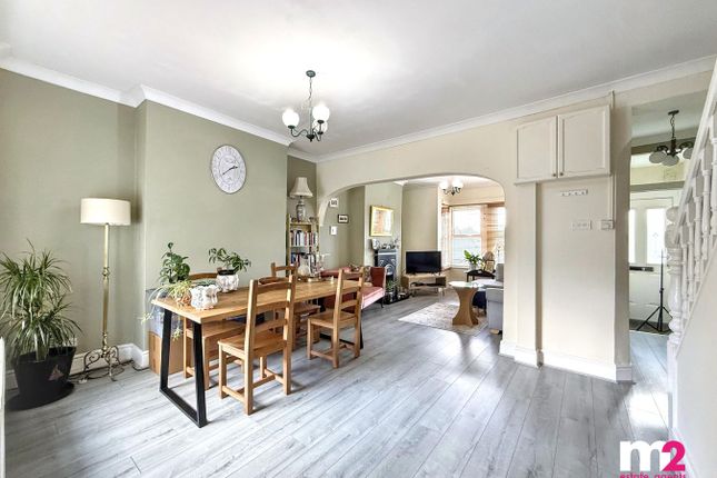 42, Brynglas Road, Newport photo 3