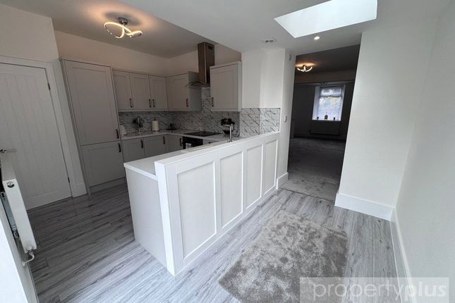 40, Cemetery Road, Rhondda Cynon Taff photo 5