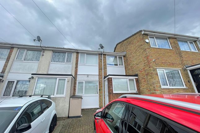 Thumbnail Terraced house to rent in Southwark Road, Rochester