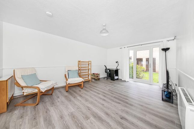 Thumbnail Flat for sale in Orchard Grove, Anerley, London