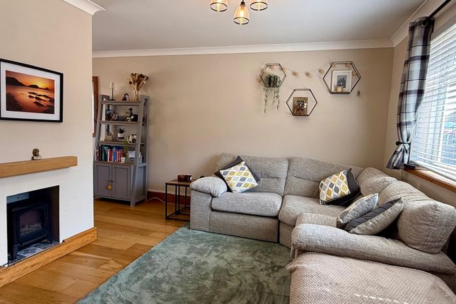 74, Lon Olchfa, Swansea photo 3