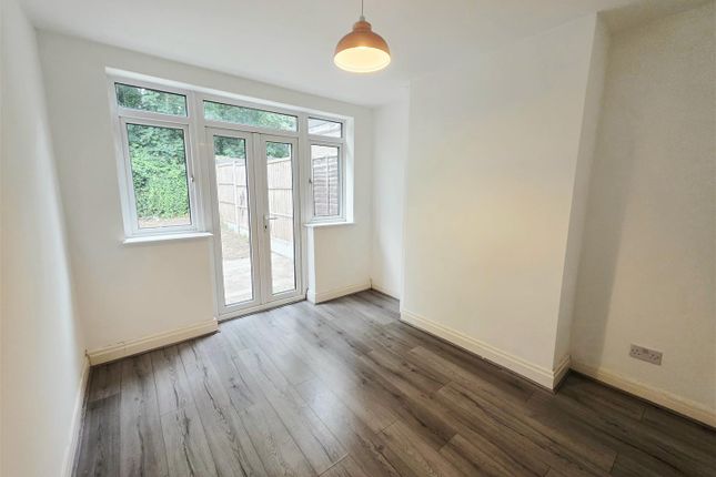 41, Grosvenor Crescent, Dartford photo 3