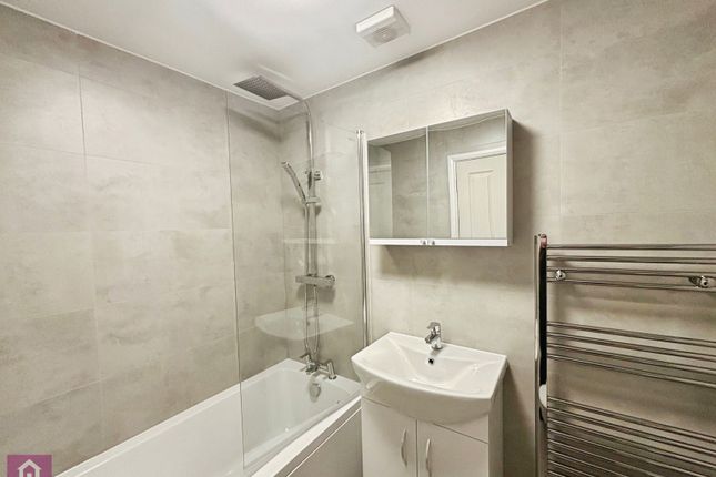 Derby Road, Greater Manchester photo 5