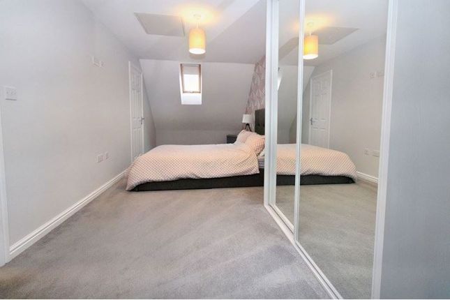 12, Iveston Avenue, Newcastle upon Tyne photo 5