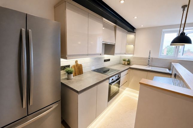 Flat Flat 3, Riverside Apartments, Bridge Street, Lincoln photo 2